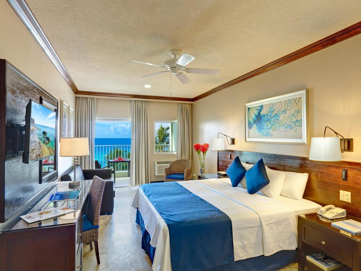 Courtyard By Marriott Bridgetown, Barbados Hotel Exterior photo