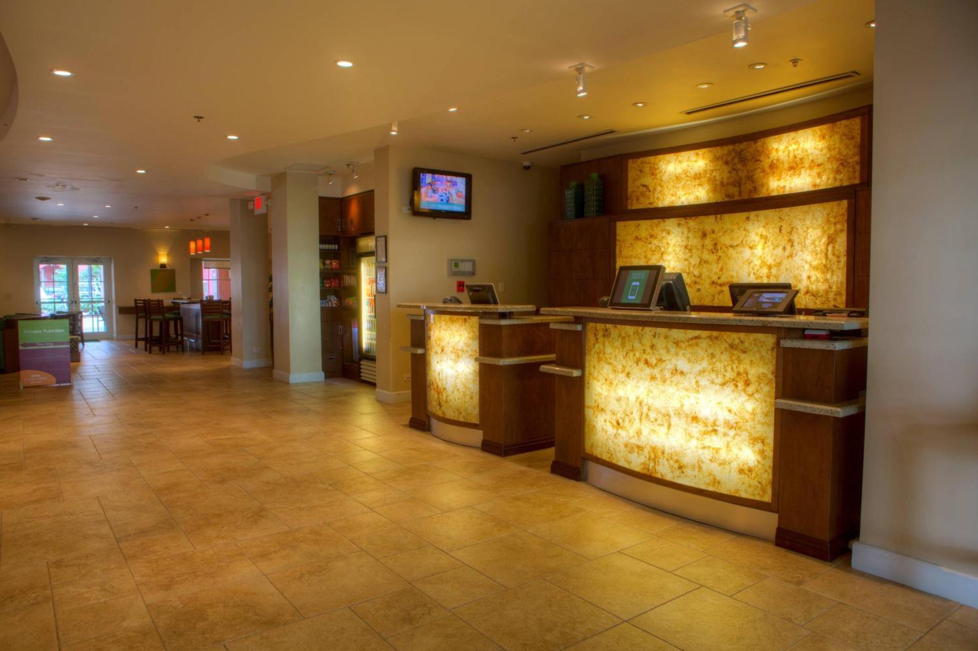 Courtyard By Marriott Bridgetown, Barbados Hotel Exterior photo