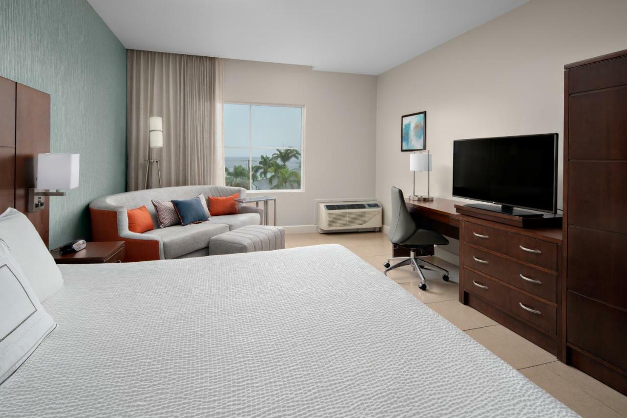 Courtyard By Marriott Bridgetown, Barbados Hotel Exterior photo